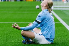 英超球票黑市：千里之外的价格翻倍之谜